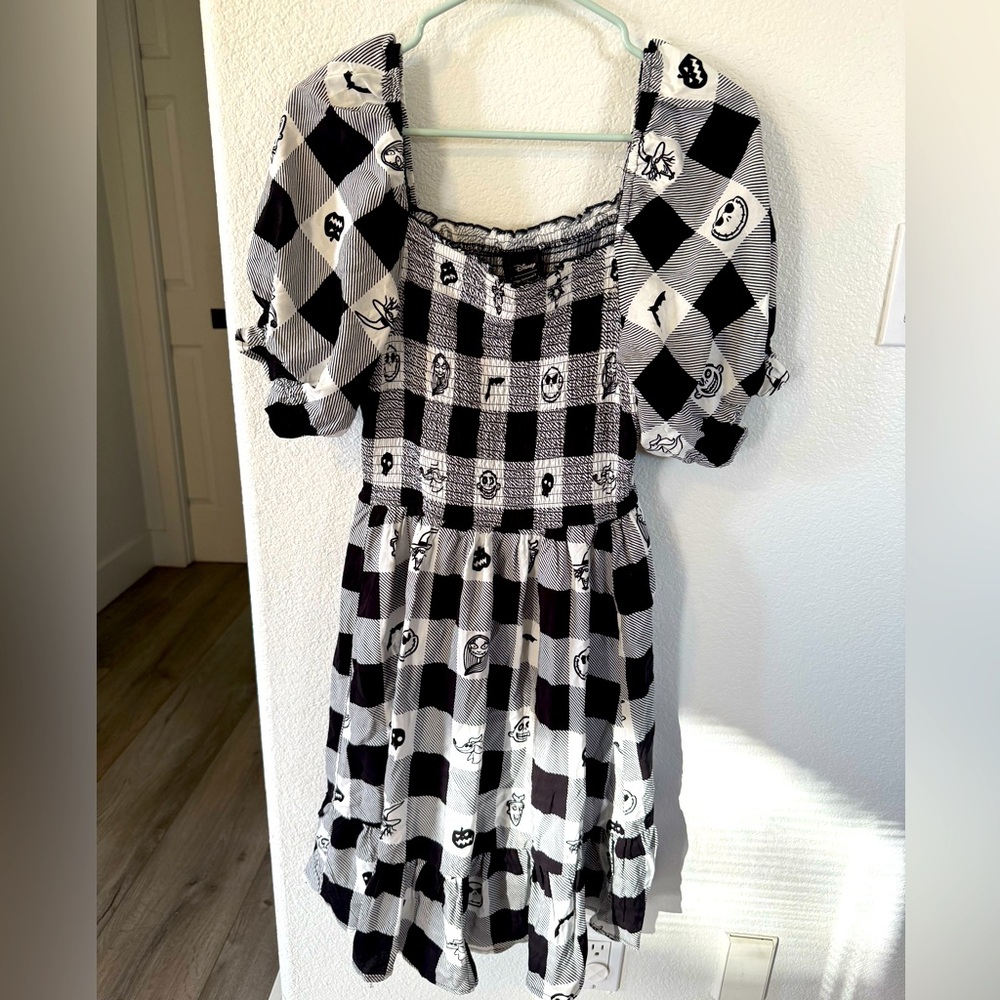 Disney x Her Universe checkered Nightmare Before Christmas dress size L